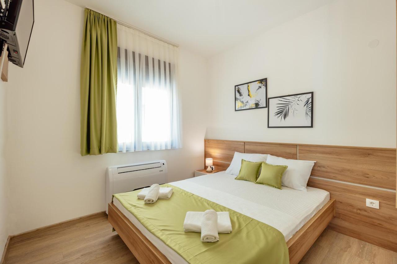 Green Valley Apartments Херцег-Нови Экстерьер фото