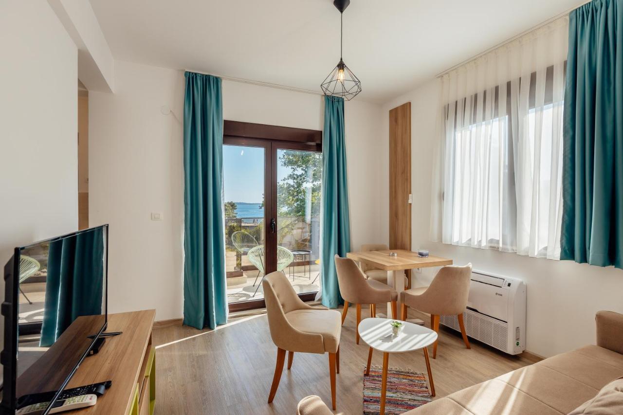 Green Valley Apartments Херцег-Нови Экстерьер фото
