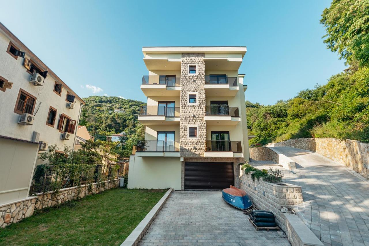 Green Valley Apartments Херцег-Нови Экстерьер фото
